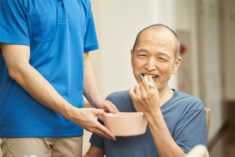 脳血管障害の方に対する口腔ケアのポイント(1)